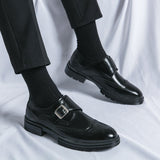 Męskie oksfordy z klamrą typu monk i ażurowaniem w stylu wingtip – styl formalny