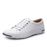 Dolly - Damen Sneaker mit schlanker Spitze und Metallsohlendetail