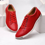 Dolly - Damen Sneaker mit schlanker Spitze und Metallsohlendetail