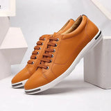 Dolly - Damen Sneaker mit schlanker Spitze und Metallsohlendetail