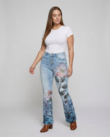 Elmirra - Jeans évasés pour femmes avec détail à quatre boutons