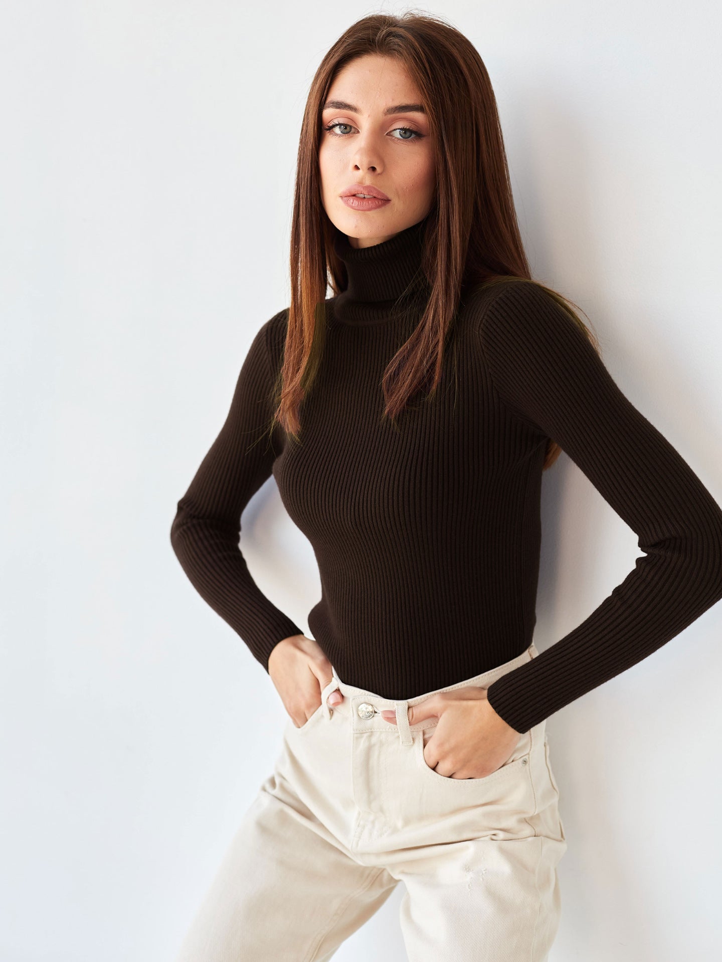 Alvera - Kvinders klassiske højhalset sweater
