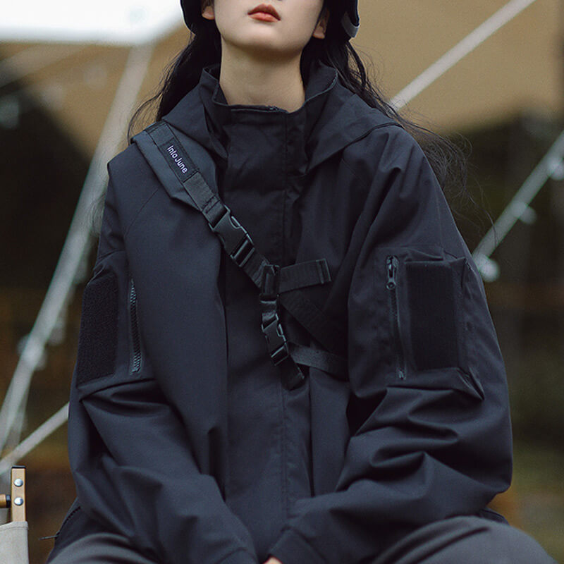 Lirena – Women’s Water-Repellent Windbreaker