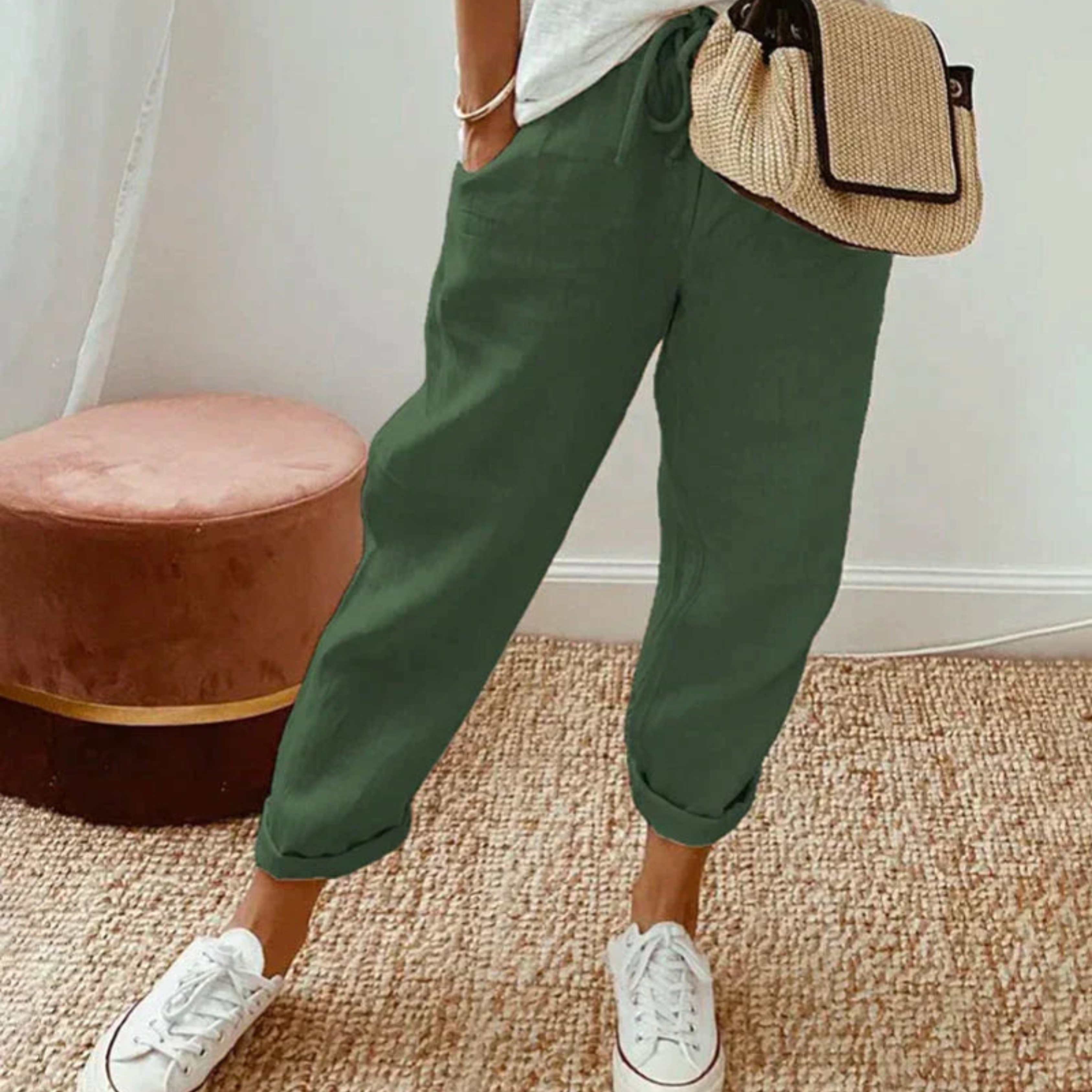 Laurynel - Pantaloni Trendy da Donna Taglio Slim