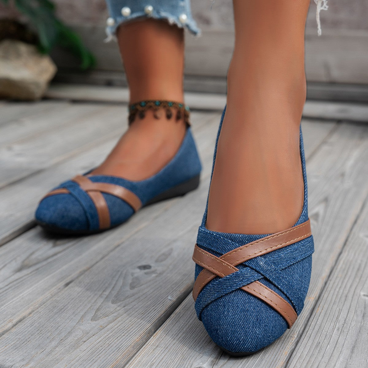 Elvaria – Elegante Damen Schuhe mit Kreuzriemen