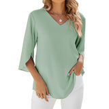 Elaran - Bluse med V-hals